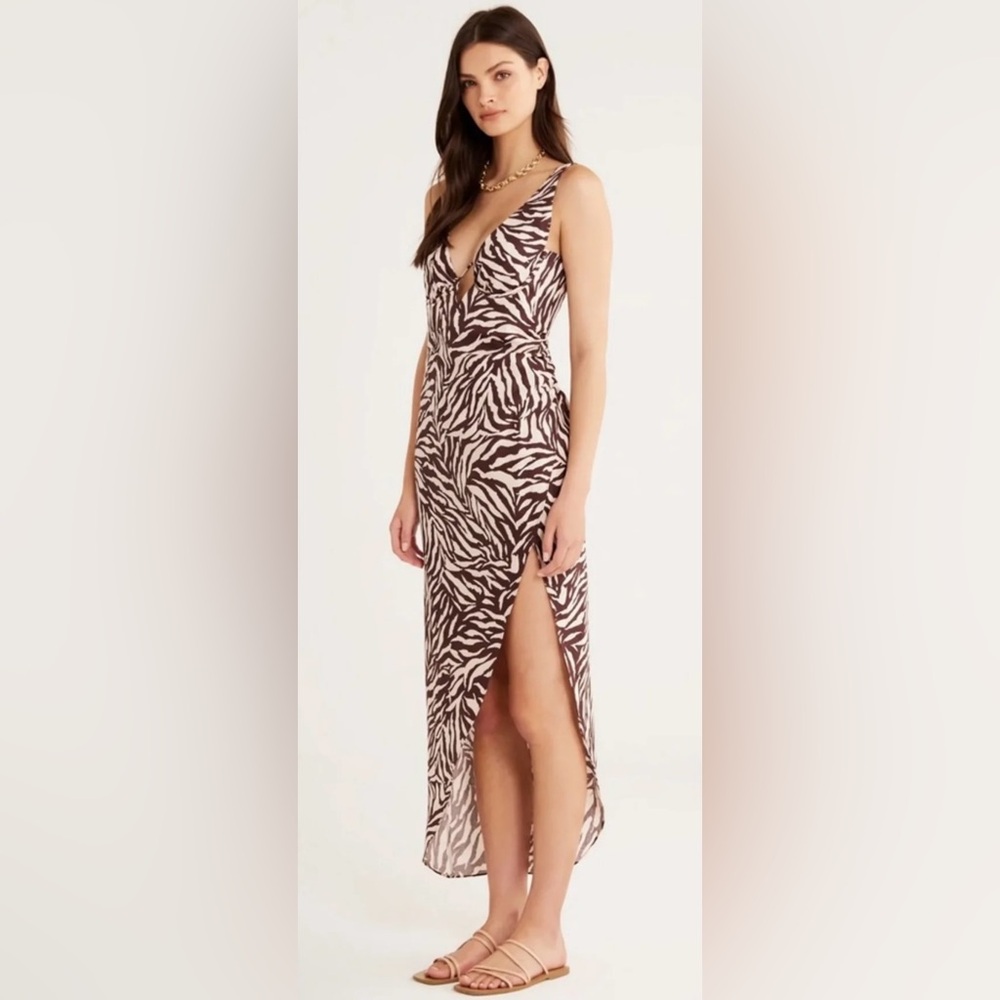 117.  Rumer Cyrus Maxi Dress